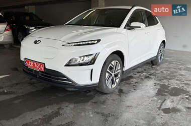 Внедорожник / Кроссовер Hyundai Kona Electric 2021 в Львове