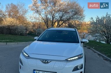 Внедорожник / Кроссовер Hyundai Kona Electric 2018 в Кривом Роге