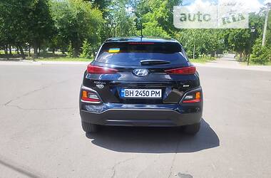 Внедорожник / Кроссовер Hyundai Kona 2020 в Измаиле