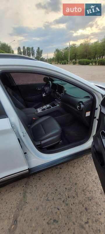 Внедорожник / Кроссовер Hyundai Kona 2019 в Кривом Роге фото 23 Внедорожник / Кроссовер Hyundai Kona 2019 в Кривом Роге