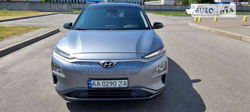 Внедорожник / Кроссовер Hyundai Kona 2019 в 