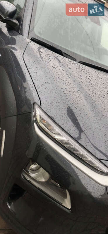 Позашляховик / Кросовер Hyundai Kona 2020 в Стрию