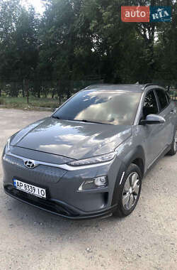 Внедорожник / Кроссовер Hyundai Kona 2019 в 