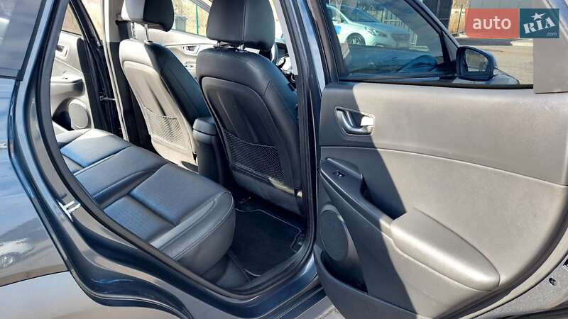 Внедорожник / Кроссовер Hyundai Kona 2019 в Днепре