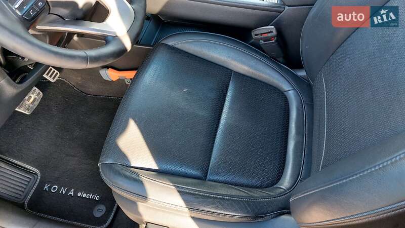 Внедорожник / Кроссовер Hyundai Kona 2019 в Днепре