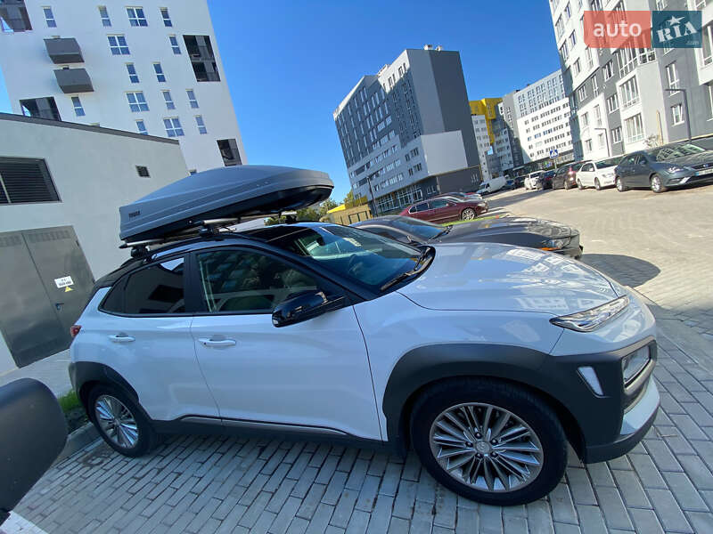 Внедорожник / Кроссовер Hyundai Kona 2020 в Львове