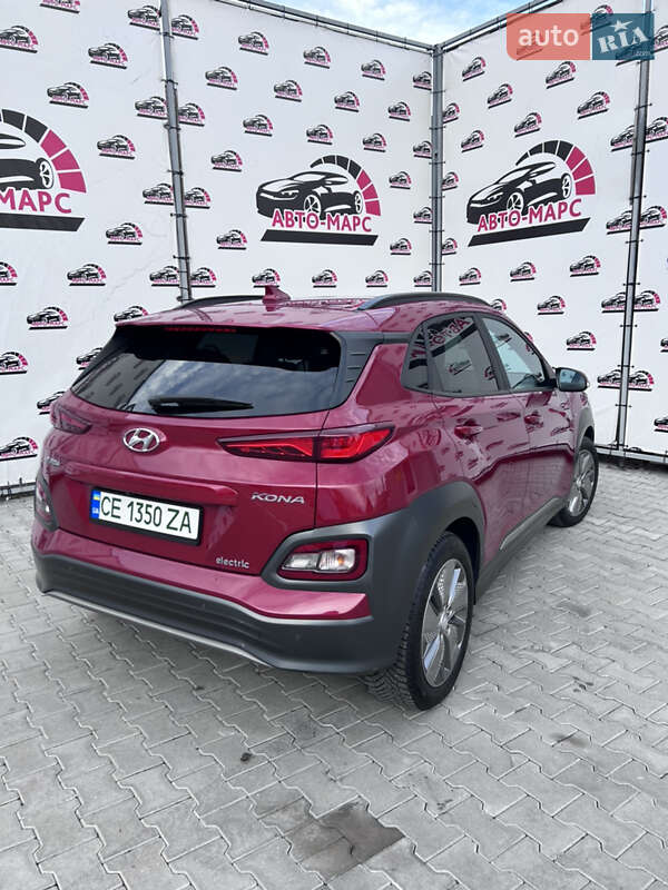 Внедорожник / Кроссовер Hyundai Kona 2019 в Черновцах