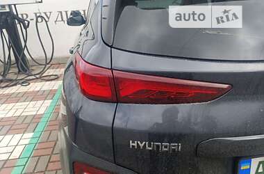 Внедорожник / Кроссовер Hyundai Kona 2020 в Ирпене