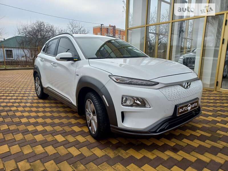 Внедорожник / Кроссовер Hyundai Kona 2019 в Николаеве
