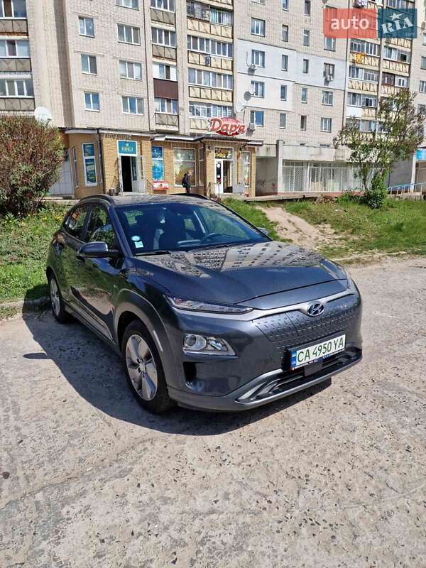 Позашляховик / Кросовер Hyundai Kona 2020 в Каневі