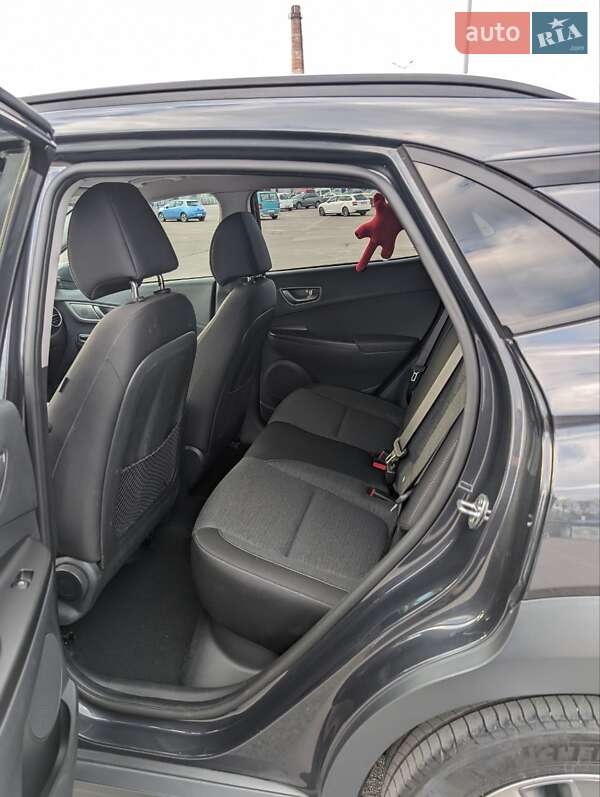 Внедорожник / Кроссовер Hyundai Kona 2020 в Львове