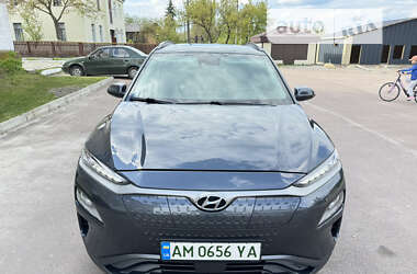 Внедорожник / Кроссовер Hyundai Kona 2020 в Олевске
