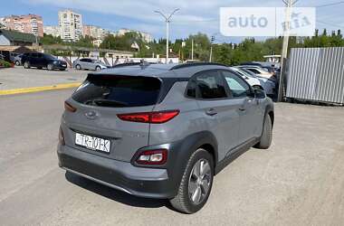 Внедорожник / Кроссовер Hyundai Kona 2018 в Ровно