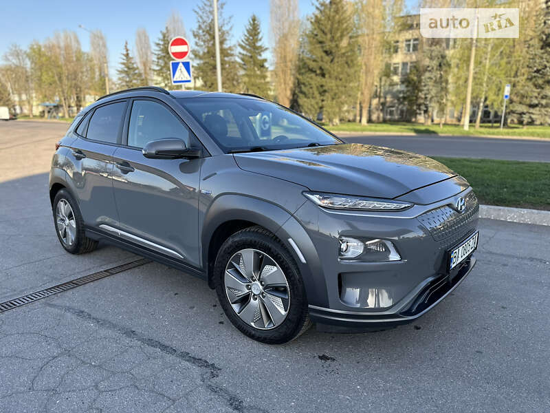 Внедорожник / Кроссовер Hyundai Kona 2018 в Миргороде