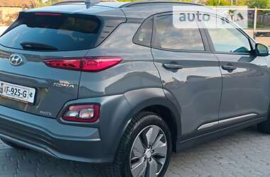 Внедорожник / Кроссовер Hyundai Kona 2018 в Коломые