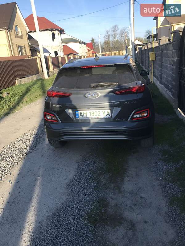 Внедорожник / Кроссовер Hyundai Kona 2018 в Ровно