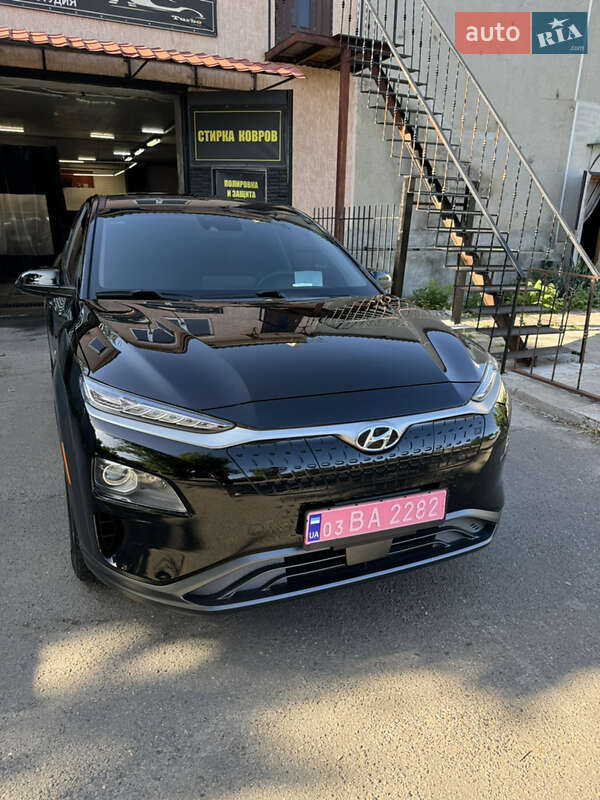 Внедорожник / Кроссовер Hyundai Kona 2018 в Николаеве