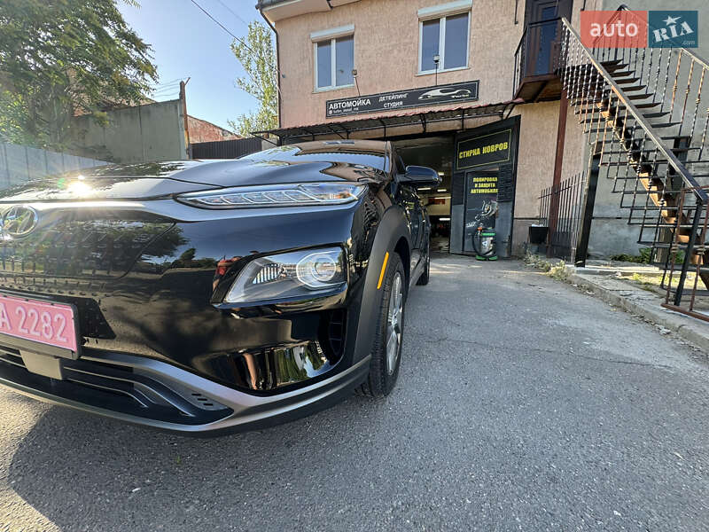 Внедорожник / Кроссовер Hyundai Kona 2018 в Николаеве