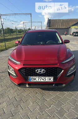 Внедорожник / Кроссовер Hyundai Kona 2019 в Звягеле