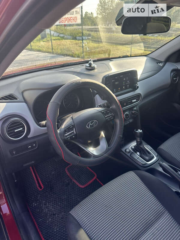 Внедорожник / Кроссовер Hyundai Kona 2019 в Звягеле