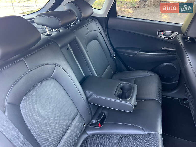 Позашляховик / Кросовер Hyundai Kona 2019 в Рівному