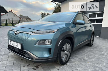 Позашляховик / Кросовер Hyundai Kona 2019 в Львові