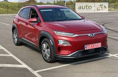 Внедорожник / Кроссовер Hyundai Kona 2022 в Ровно