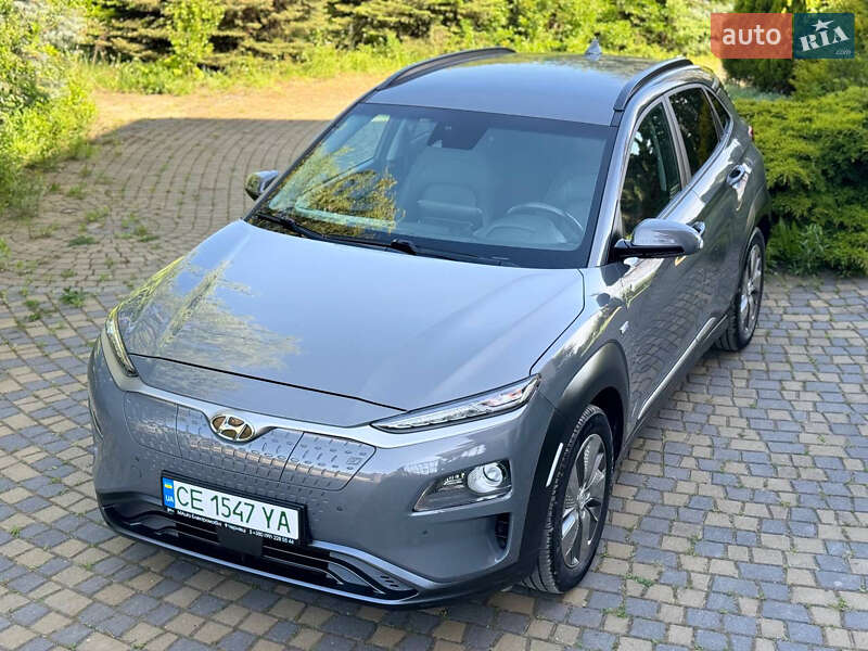 Позашляховик / Кросовер Hyundai Kona 2019 в Чернівцях