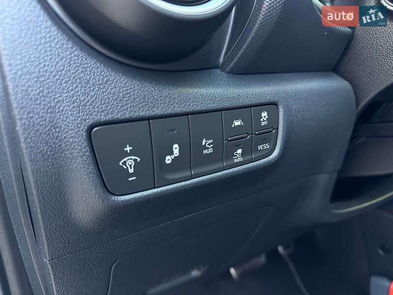 Позашляховик / Кросовер Hyundai Kona 2019 в Чернівцях