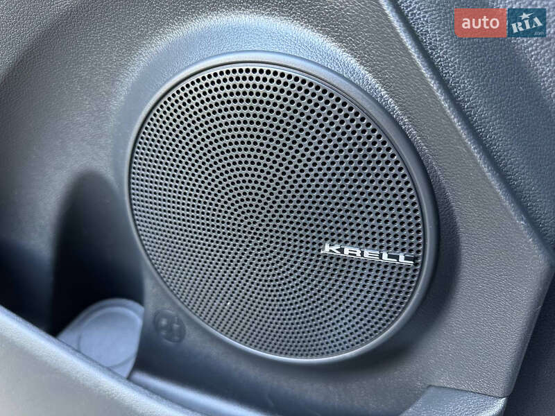 Позашляховик / Кросовер Hyundai Kona 2019 в Чернівцях