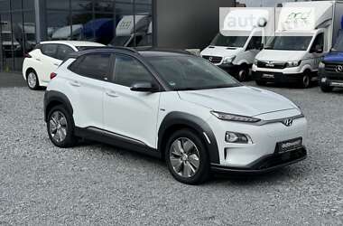 Внедорожник / Кроссовер Hyundai Kona 2020 в Ровно