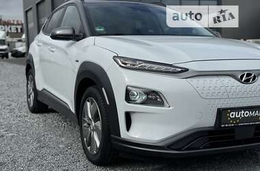 Внедорожник / Кроссовер Hyundai Kona 2020 в Ровно