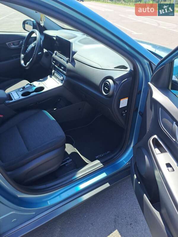 Внедорожник / Кроссовер Hyundai Kona 2020 в Ровно