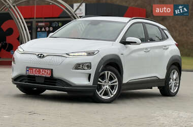 Позашляховик / Кросовер Hyundai Kona 2021 в Тернополі