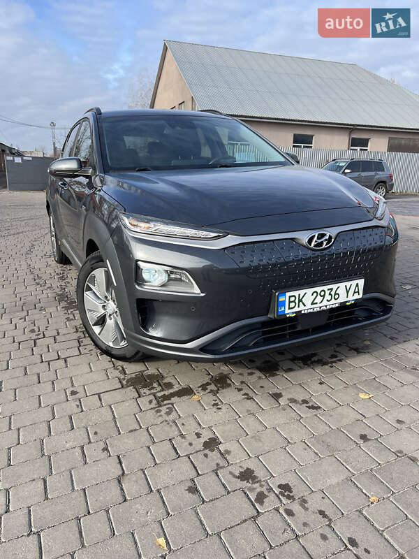 Внедорожник / Кроссовер Hyundai Kona 2020 в Львове