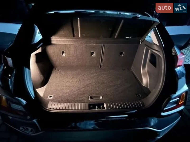 Внедорожник / Кроссовер Hyundai Kona 2018 в Львове
