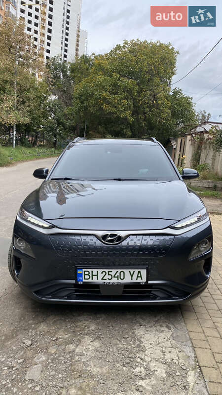 Внедорожник / Кроссовер Hyundai Kona 2019 в Одессе