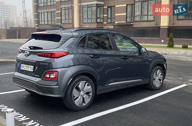 Позашляховик / Кросовер Hyundai Kona 2019 в Чернігові