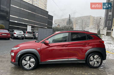 Внедорожник / Кроссовер Hyundai Kona 2019 в Львове