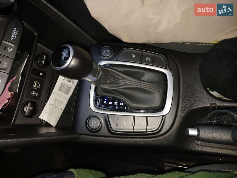 Внедорожник / Кроссовер Hyundai Kona 2021 в Киеве