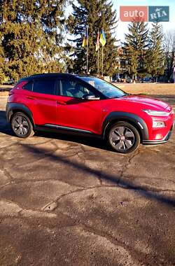 Позашляховик / Кросовер Hyundai Kona 2019 в Новоархангельську