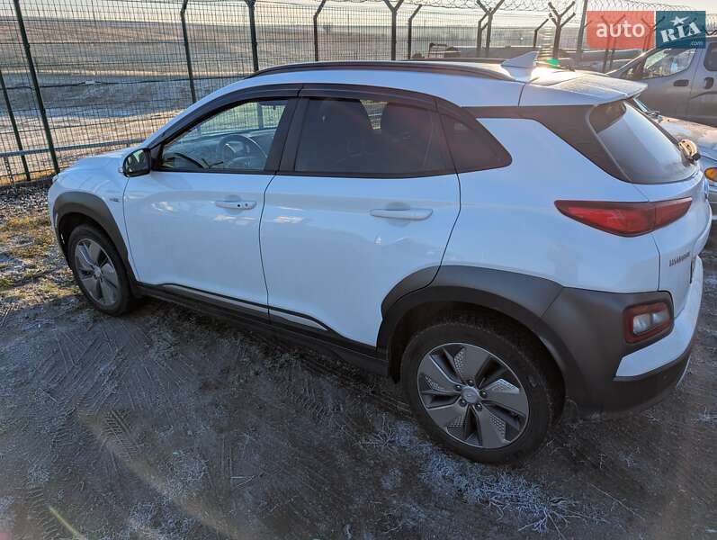 Позашляховик / Кросовер Hyundai Kona 2018 в Одесі