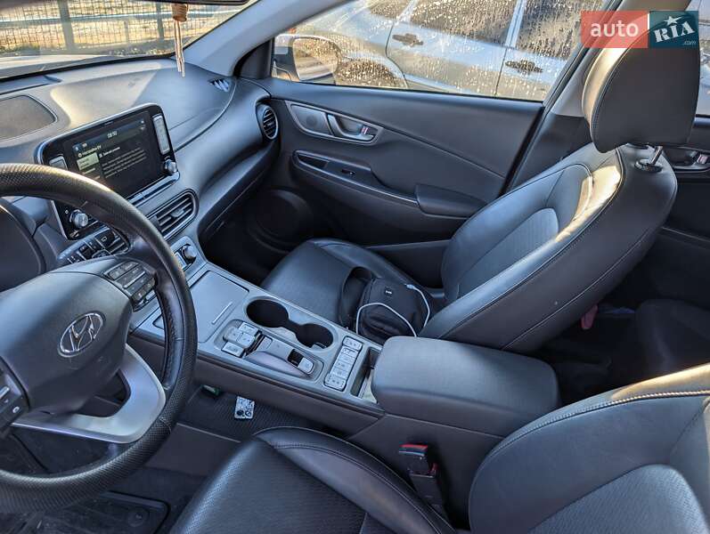 Позашляховик / Кросовер Hyundai Kona 2018 в Одесі