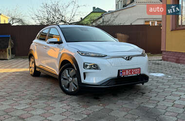 Внедорожник / Кроссовер Hyundai Kona 2020 в Ровно