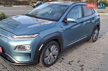 Внедорожник / Кроссовер Hyundai Kona 2019 в Черноморске