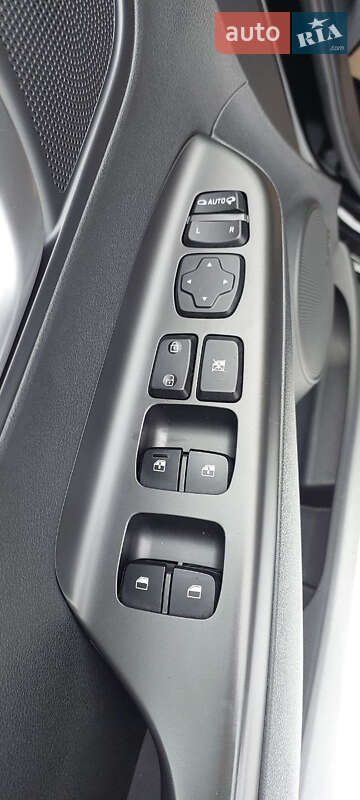 Позашляховик / Кросовер Hyundai Kona 2021 в Нововолинську