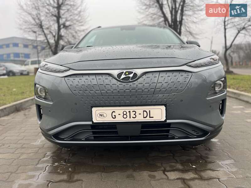 Внедорожник / Кроссовер Hyundai Kona 2019 в Сокале