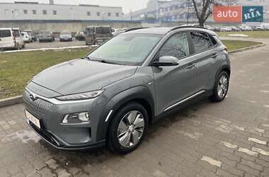 Внедорожник / Кроссовер Hyundai Kona 2019 в Сокале