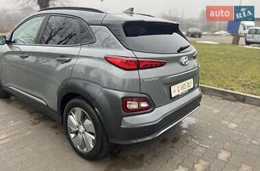 Внедорожник / Кроссовер Hyundai Kona 2019 в Сокале