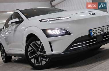 Внедорожник / Кроссовер Hyundai Kona 2022 в Тернополе